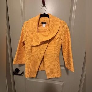 Ladies 2 piece shirt with blazer